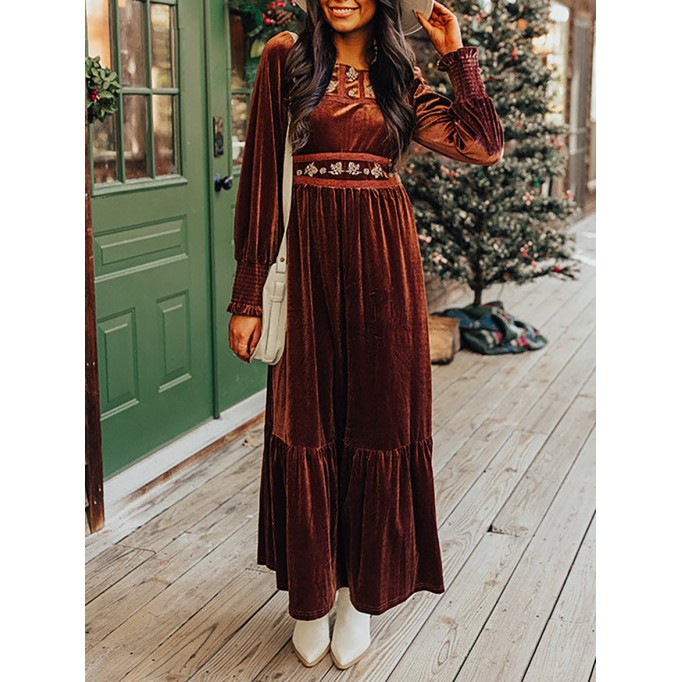 AUTUMN EMBROIDERED MAXI