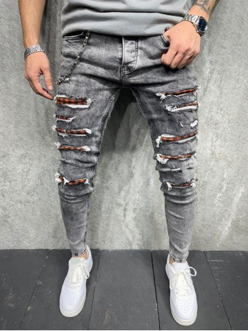 Checkered Chain Tight Perforated Jeans